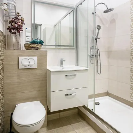 Апартаменты Citystay Kamienica Wyspianskiego Гданьск